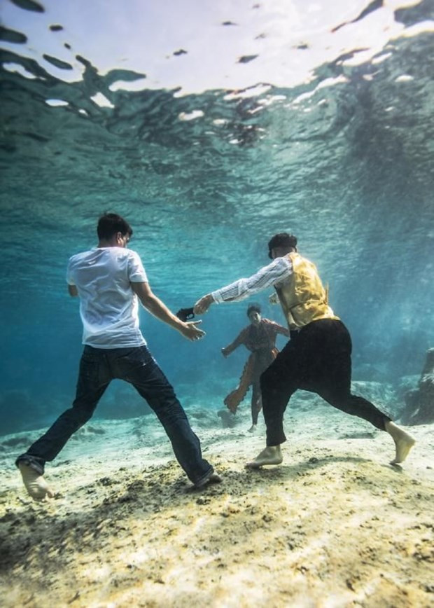 Su altından "Kadına Şiddet" fotoğrafları - Resim: 7