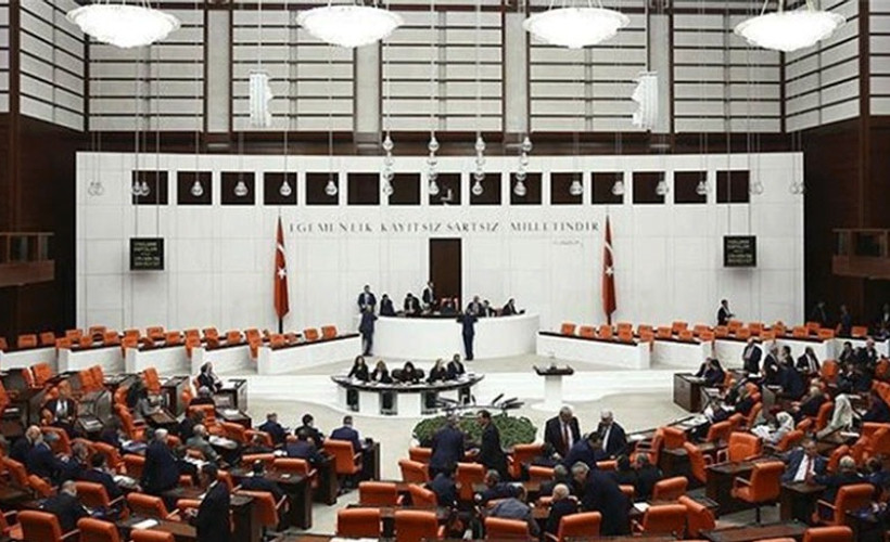 AKP infaz düzenlemesiyle ilgili HDP'yi ziyaret edecek