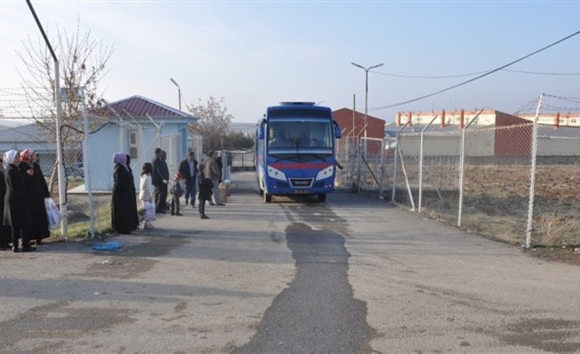 Bunu da fırsata çevirdiler: Tahliye olacaklardan fahiş ücretler istendi