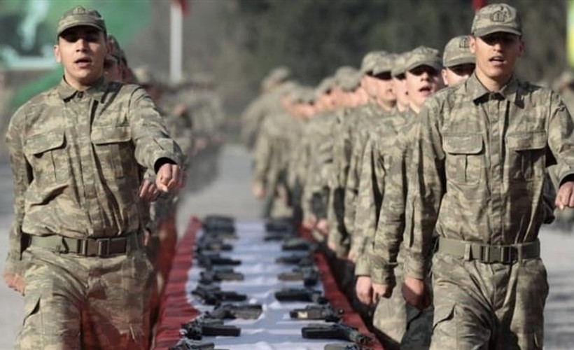 Karar yürürlüğe girdi: Askerlerin terhis süresi 1 ay uzadı