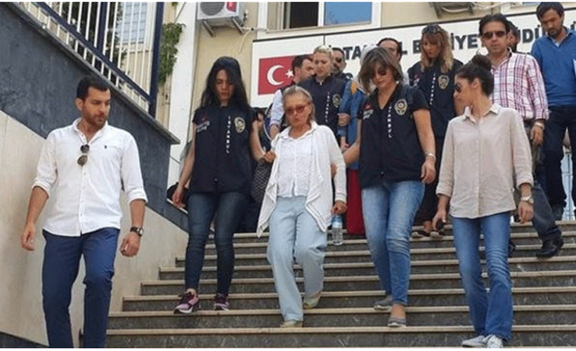 Nazlı Ilıcak: 15 Temmuz gecesi FETÖ'nün terör örgütü olduğunu anladım