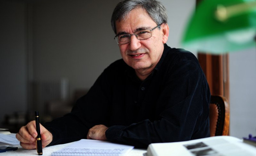 Pamuk'a Rusya'dan ödül