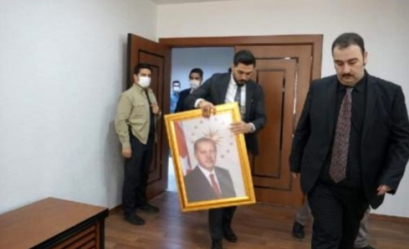 Kayyım, Soylu ve Erdoğan'la 'göreve' başladı