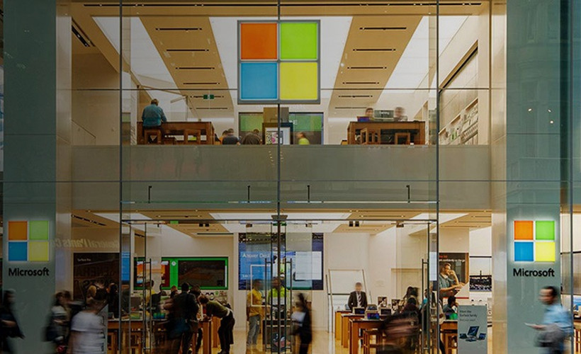 Microsoft dünya çapında tüm mağazalarını kapatıyor
