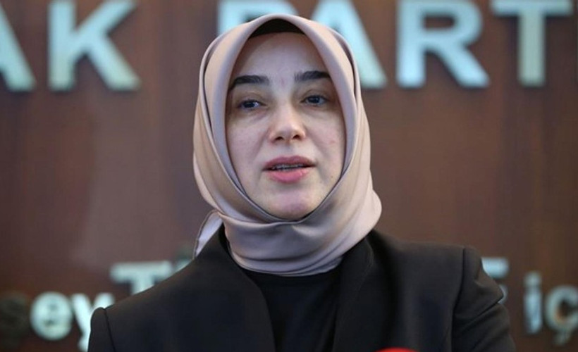 Abdulkadir Selvi: AKP'li Özlem Zengin'e bir noktada katılmıyorum, kadının adı vardı