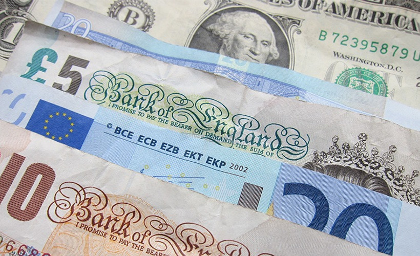 Yurttaş yeniden dövize yöneldi: Döviz hesapları 575 milyon dolar arttı