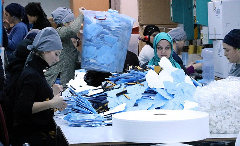Türkiye, 573 milyon dolarlık maske ve koruyucu giysi ihraç etti