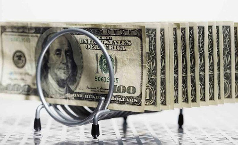 Dolar, haftalardır devam eden yatay hareketi sürdürüyor