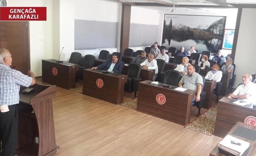 Arhavi'de 3'üncü HES için imar izni 1 oy farkla çıktı: Oylamaya 3 CHP'li meclis üyesi katılmadı