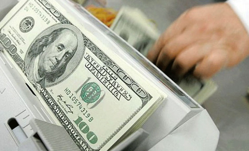 Kamunun desteğiyle dolar kuru bir aydır 6,85 seviyesinde