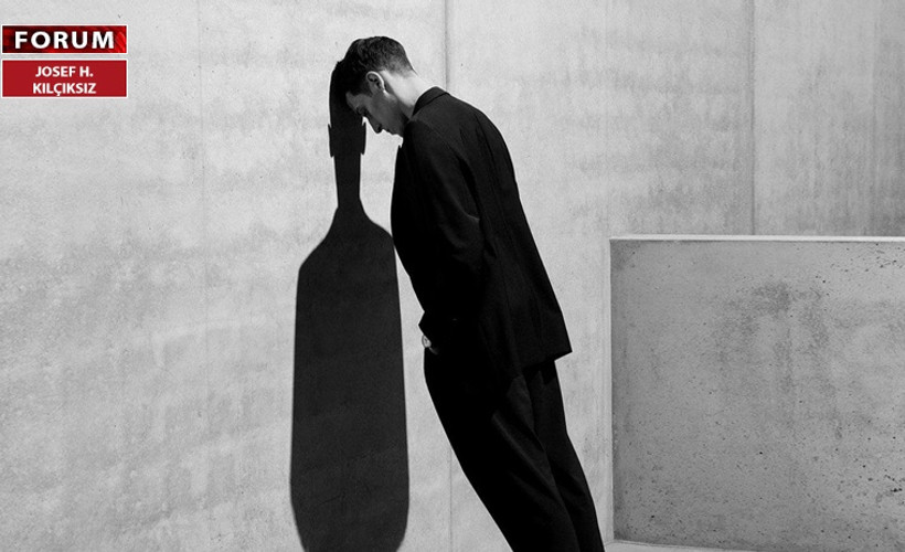 Muhafazakâr tecrit ya da her şeyi beklemeye almak