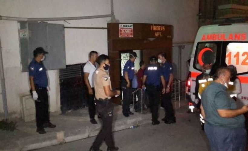 Eski eşini öldüren erkek kadının anne ve babasını da yaraladı