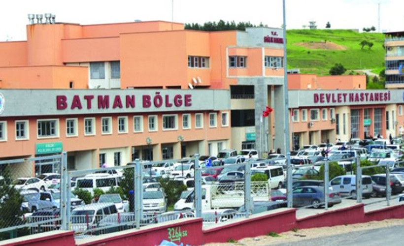 Batman'da 60 sağlıkçı yemekten zehirlendi