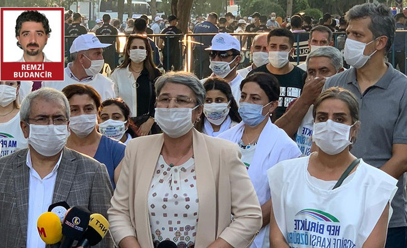 ‘Barış Zinciri’ne polis engeli