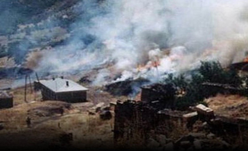 Gökçer Tahincioğlu 1994 yılında Şırnak'ta gerçekleşen katliamı yazdı