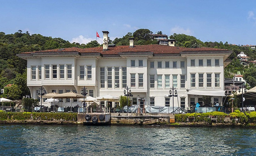 Ünal Aysal'ın itirazı reddedildi, Hotel Les Ottomans yarın icradan satışta