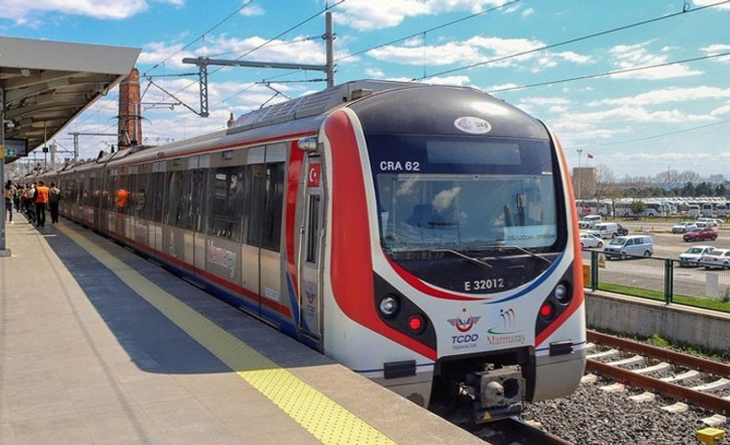 Durdurulan Marmaray seferleri normale döndü