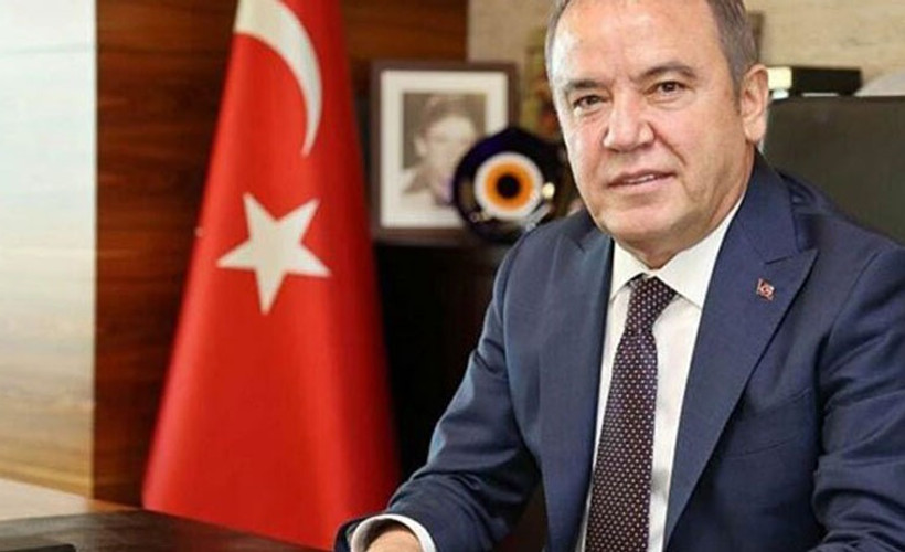 Muhittin Böcek, Akdeniz Üniversitesi Hastanesi’ne sevk edildi