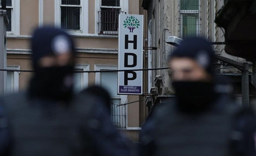 ‘404 Yurttaş’ imzacılarından HDP'ye destek çağrısı: Muhalefet daha cesur olmalı, dik durmalı