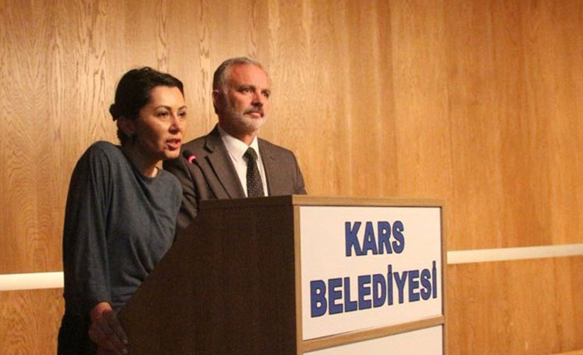 Kars Belediyesi Eş Başkanı Şevin Alaca görevden uzaklaştırıldı