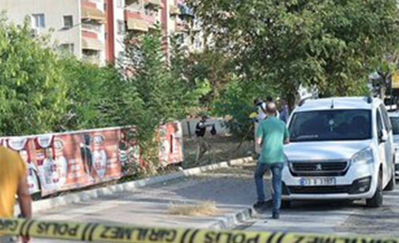 Mersin'de zaman ayarlı ses bombası patladı