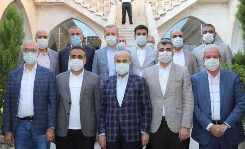 Valilerin yaptığı toplantılara konunun uzmanları yerine AKP'liler çağrılıyor