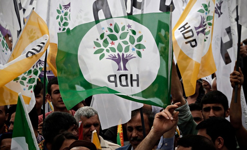 'Kürt sorunundaki çözümsüzlük anti-demokratik uygulamaların asıl nedenidir'