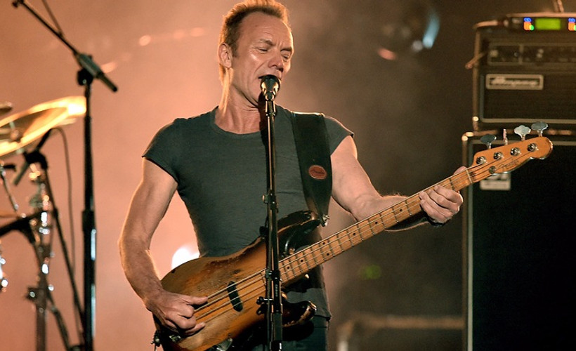 Sting ödülünü mülteci projesine bağışladı