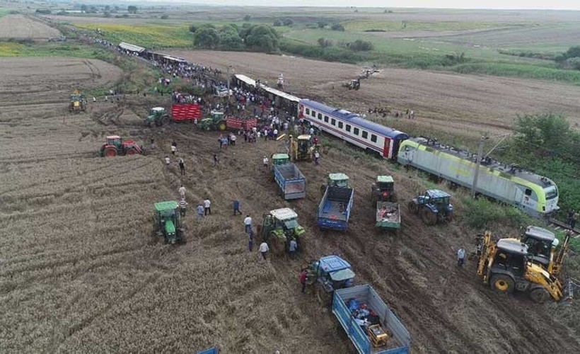 Çorlu tren katliamına ilişkin yeni bilirkişi raporunda TCDD'nin 5 ayrı birimi kusurlu bulundu