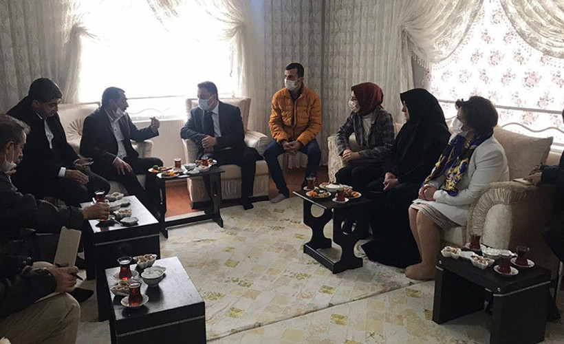 Babacan'dan 'hukuk reformu' vaadine Servet Turgut ve Osman Şiban'lı cevap: Haydi gereğini yapın
