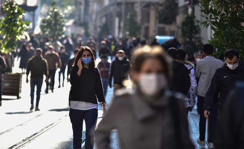 İBB'den araştırma: Her 5 kişiden 4'ünün bir tanıdığı Coronavirüs'e yakalandı