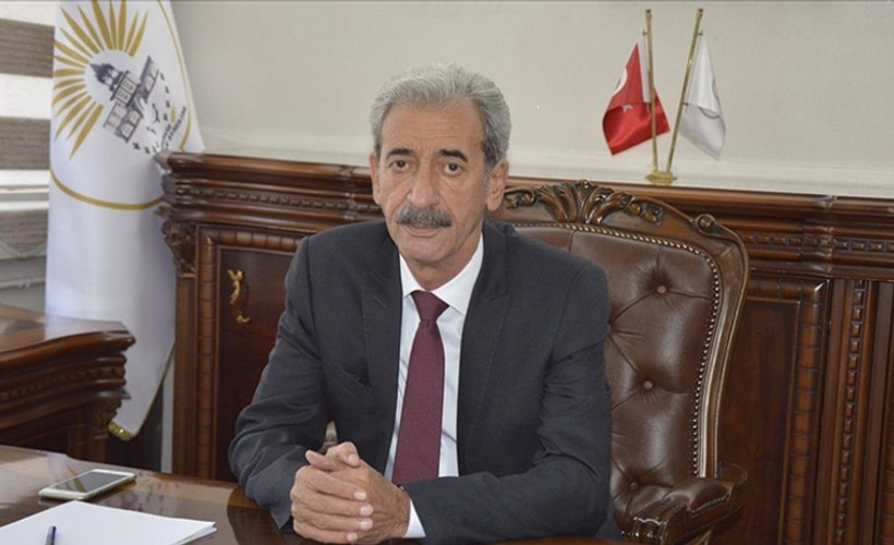 AKP'li belediye başkanının istifasını vali duyurdu