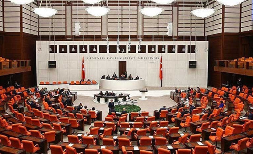 Meclis'te ziyaretçi yasağı