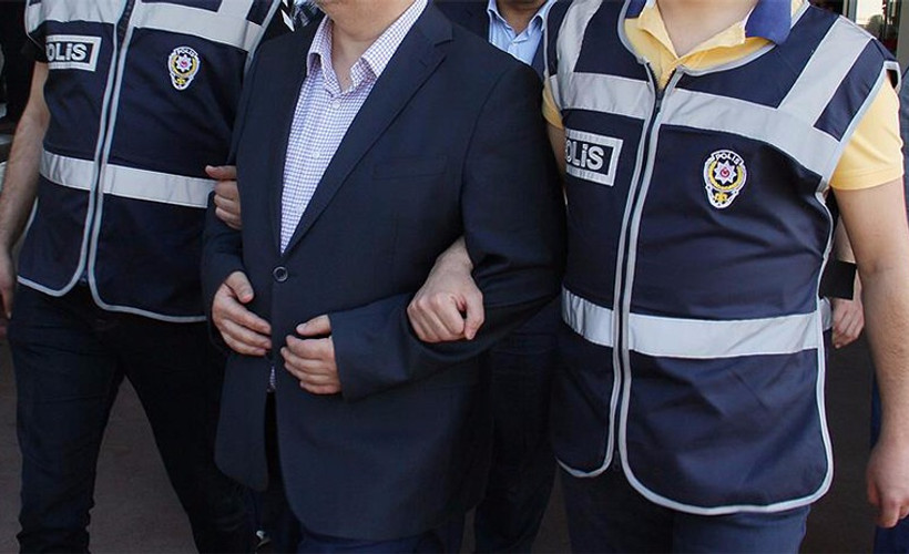 Öğretmenlere 'FETÖ' operasyonu: 8 gözaltı