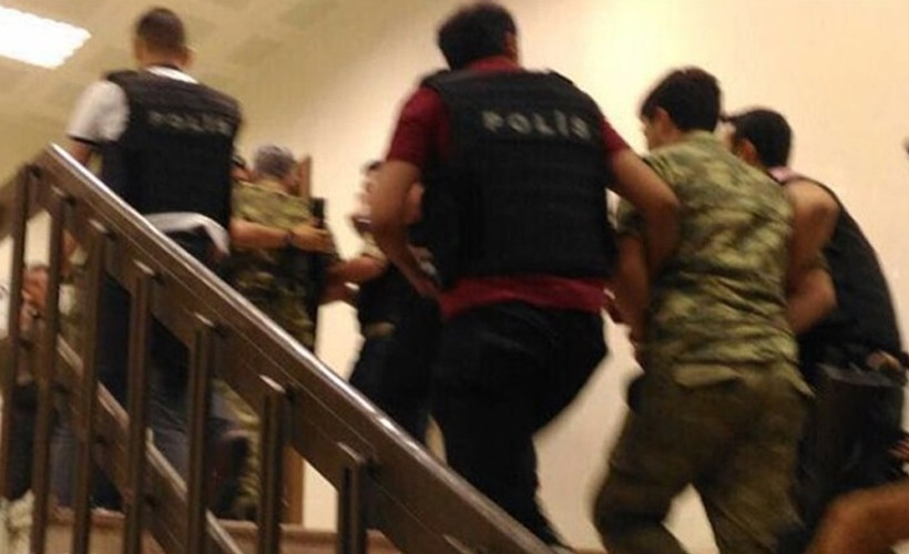 50 şehirde TSK'ya operasyon: 295'i muvazzaf 304 gözaltı kararı