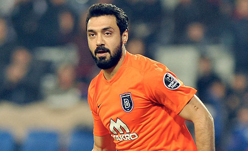Milli futbolcuya Bylock gözaltısı