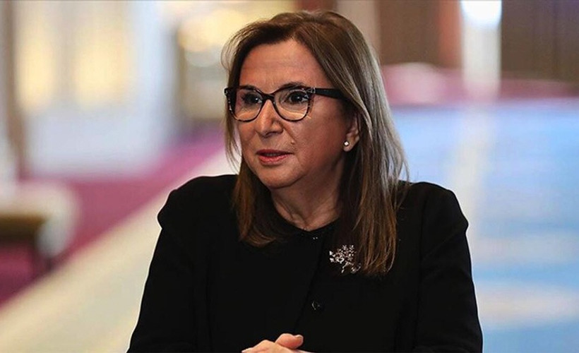 Bakan Pekcan, salgında 'esnafı borçlandırarak' nefes aldırdıklarını anlattı