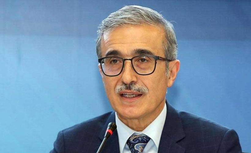 Demir: 'Türkiye'ye değil, Türkiye'den dört isme yaptırım' ifadesini tercih ediyorum