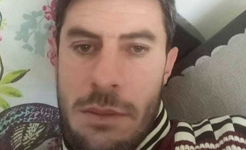 Velayetleri annelerine verilen iki çocuğunu öldürdü
