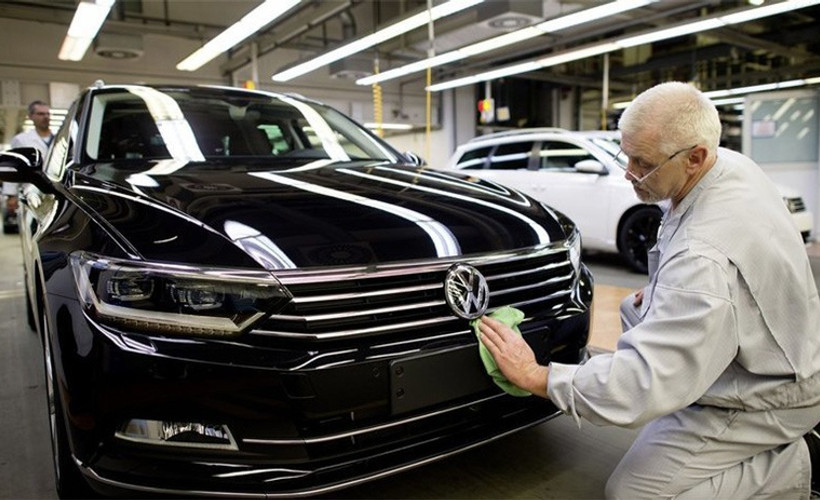 Volkswagen sendikayla anlaştı: 35 bin kişiyi işten çıkaracak