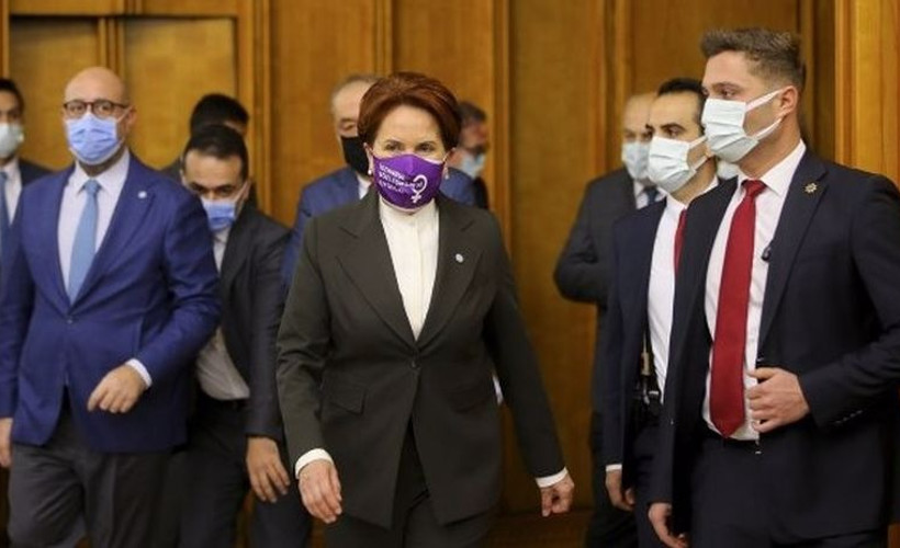 Meral Akşener Covid-19 aşısı oldu