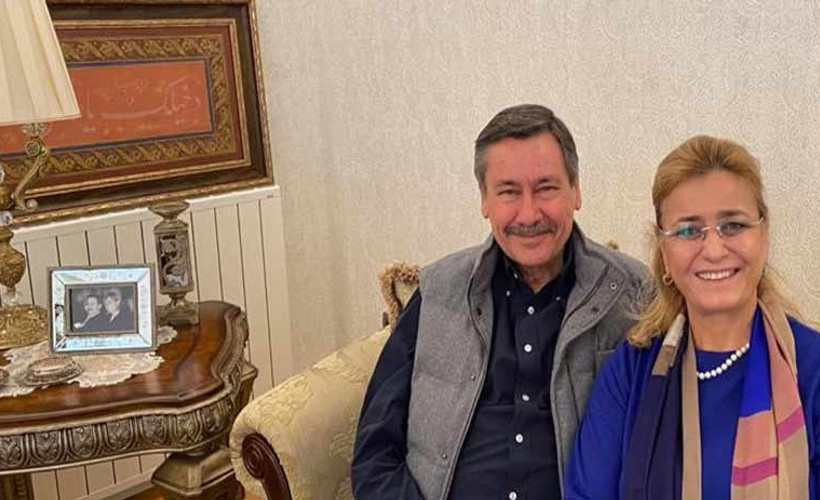 'Melih Gökçek aşı oldu aynı durumdaki vatandaş reddedildi'
