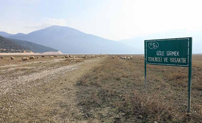 '50 yılda, 24 Eğirdir Gölü büyüklüğünde su kütlesi kurudu'