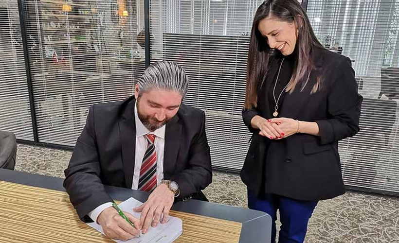 Sigarayı bırakan çalışanlarına yıllık 12 bin lira ikramiye, bir hafta ek izin