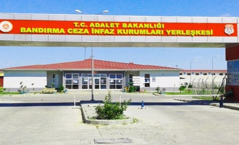 Cezaevindeki babasına para gönderdi diye gözaltına alındı