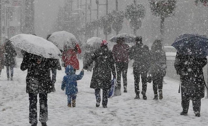 Meteoroloji'den 33 kente sarı kodlu uyarı: Yoğun kar, sağanak, çığ tehlikesi