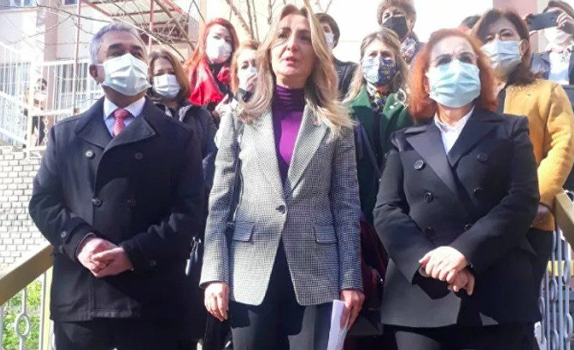 Las Tesis eylemi nedeniyle ‘Cumhurbaşkanına hakaretten’ 11 ay ceza