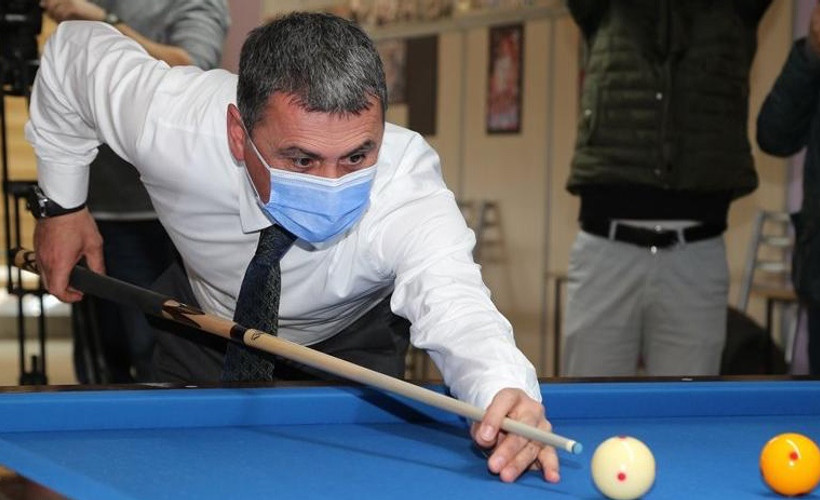MHP'li belediye 9 milyon liraya bilardo salonu yaptırıyor