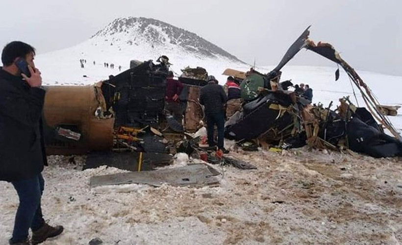 Tatvan'da helikopter düştü: Aralarında Korgeneral Osman Erbaş'ın da olduğu 11 asker yaşamını yitirdi