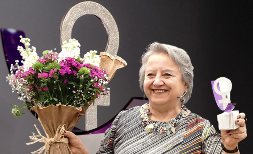 Anne Klein Kadın Ödülü, Mor Çatı kurucularından Avukat Canan Arın'a verildi